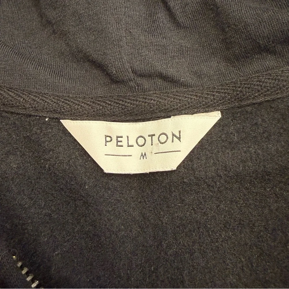 Peloton Ultimate Zip Up Rainbow Spell-Out Hoodie Womens Medium - Picture 2 of 12